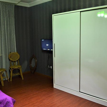 Guest House Amo Batumi Zewnętrze zdjęcie