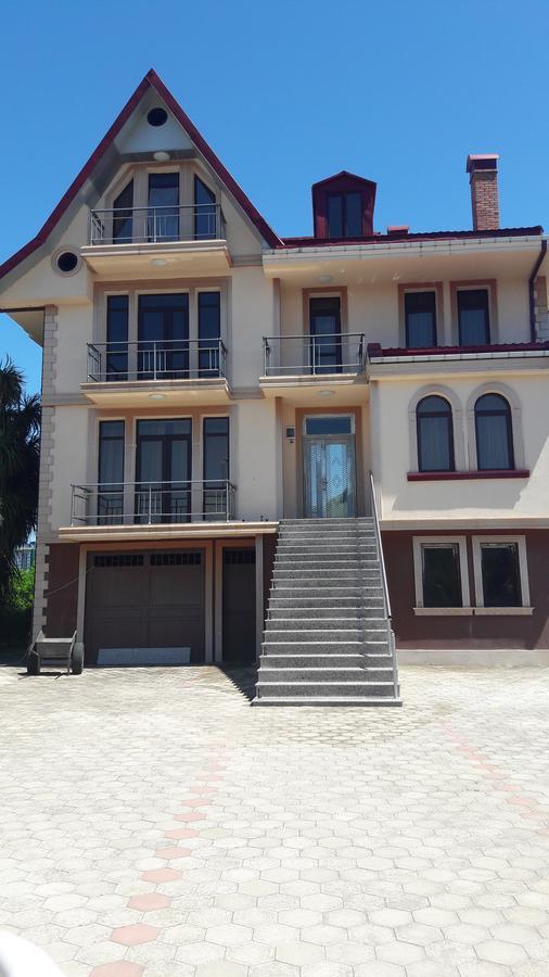 Guest House Amo Batumi Zewnętrze zdjęcie