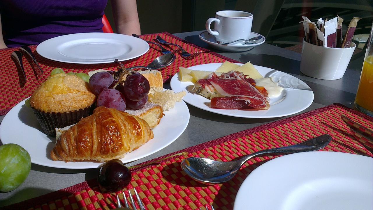 Guest House Amo Batumi Zewnętrze zdjęcie