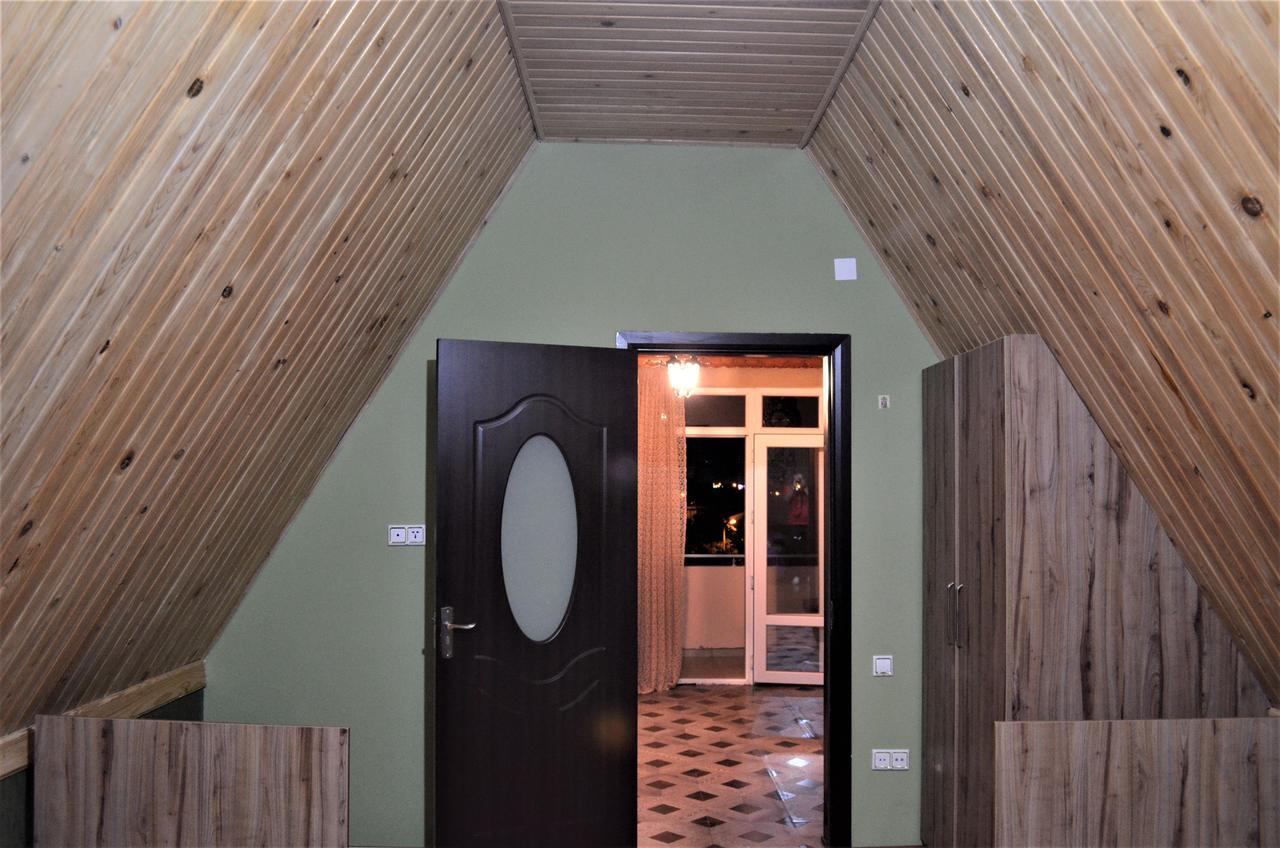 Guest House Amo Batumi Zewnętrze zdjęcie