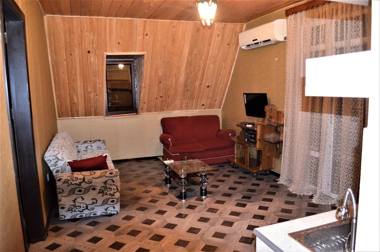 Guest House Amo Batumi Zewnętrze zdjęcie