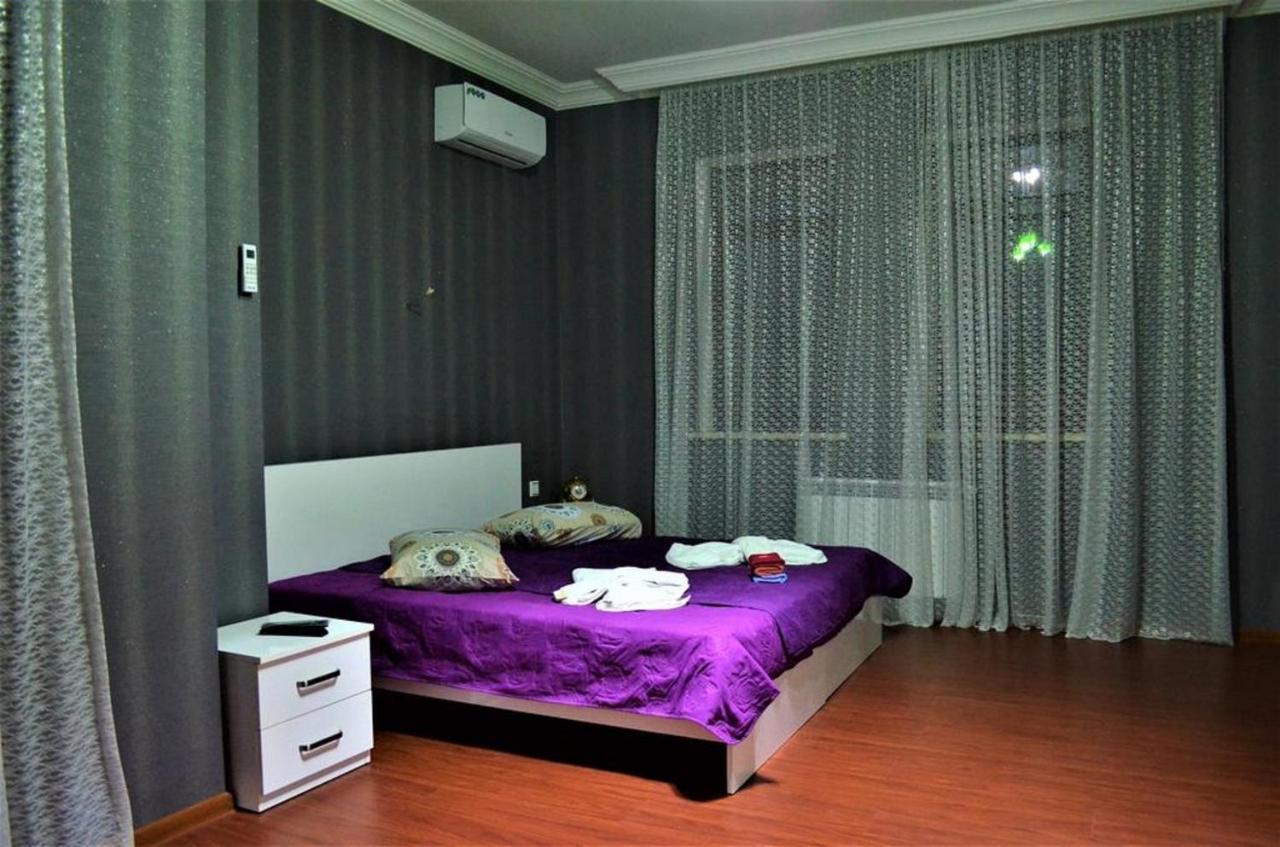 Guest House Amo Batumi Zewnętrze zdjęcie