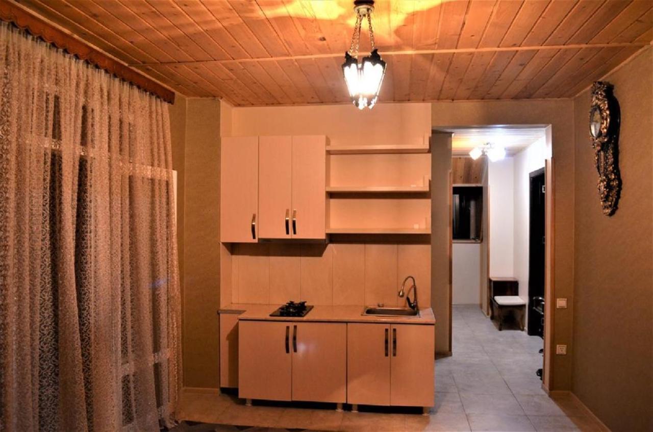 Guest House Amo Batumi Zewnętrze zdjęcie